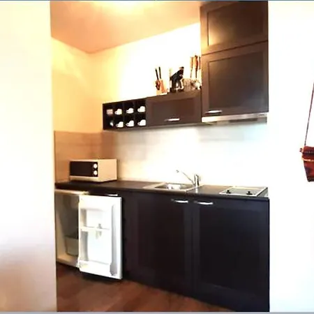 дупката на чичо кърт On The Gondola Main Ski Lift Apartment Bansko
